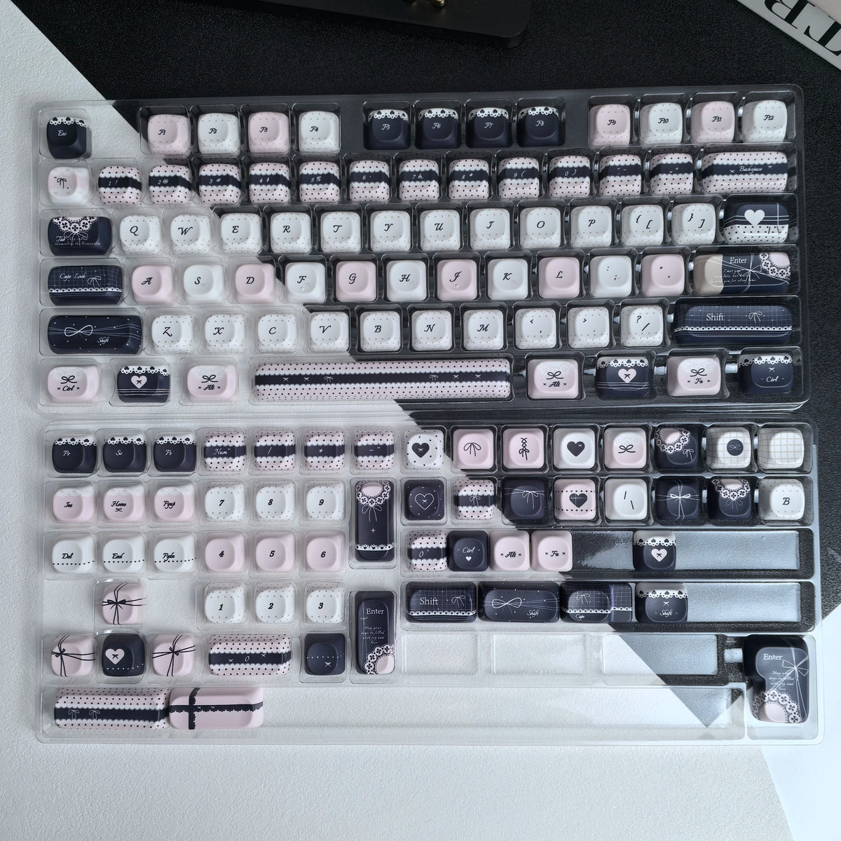 Keycaps Lolita Rose et Bleu