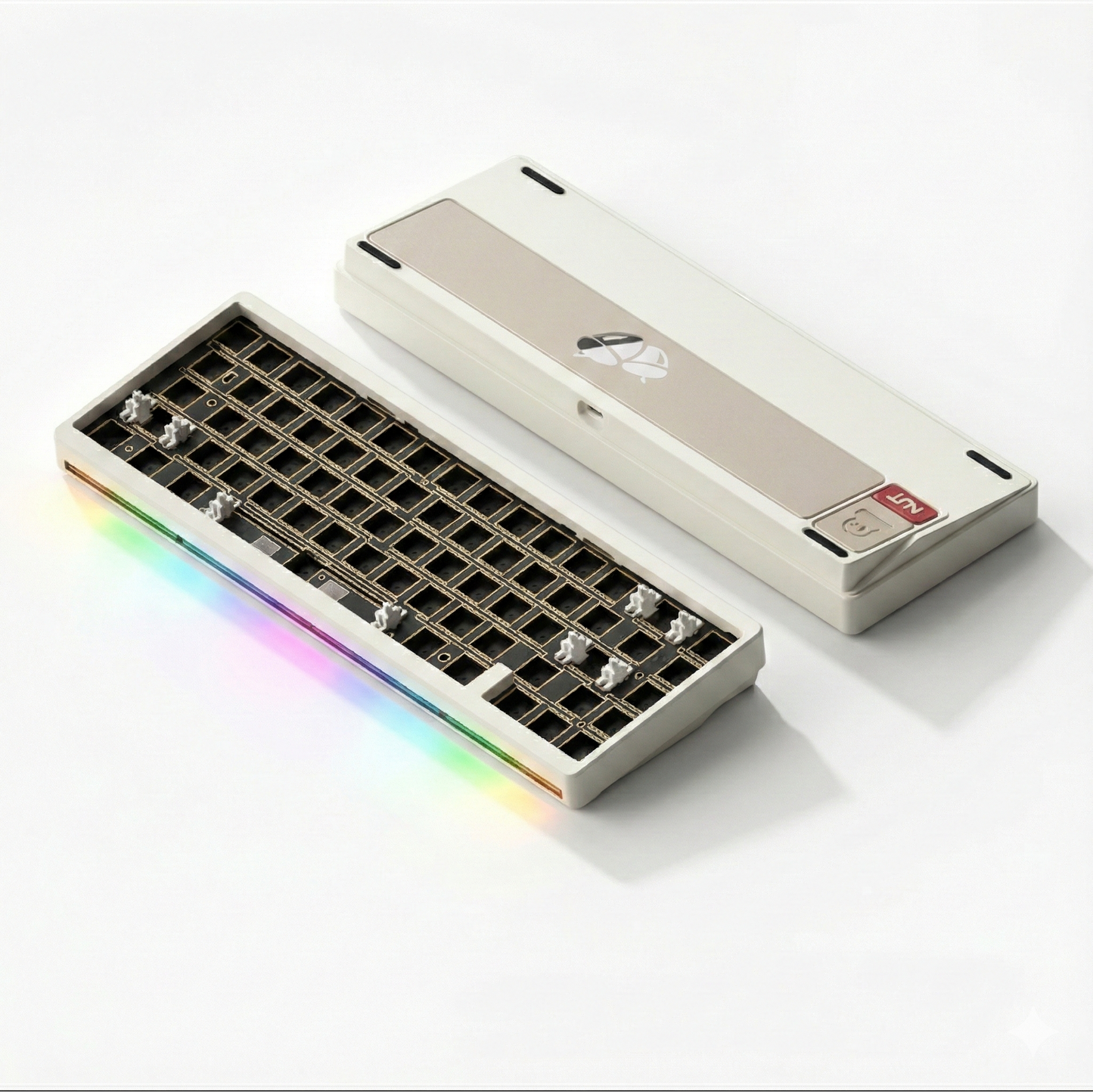 NUT65 Custom Keyboard Kit - Milk