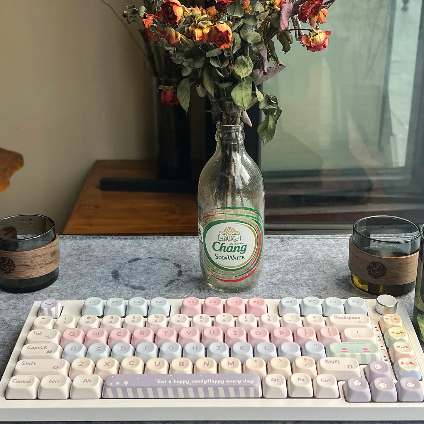Keycaps AZERTY Candy Colorées - Vue de dos