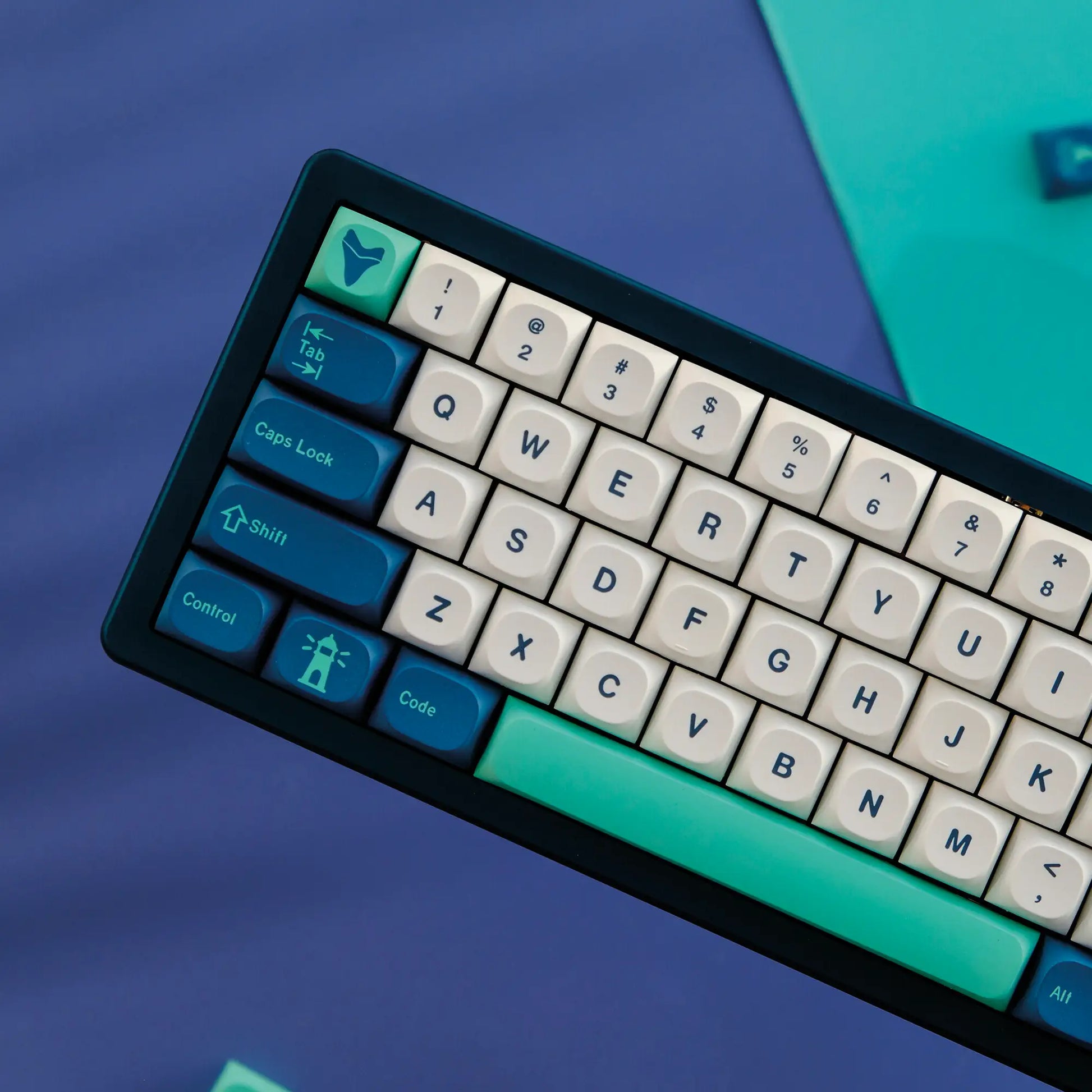 Keycaps AZERTY QWERTY Shark Pour Ton Clavier CustomTonClavier fr keycaps-azerty-qwerty-shark-pour-ton-clavier-customtonclavier-fr
